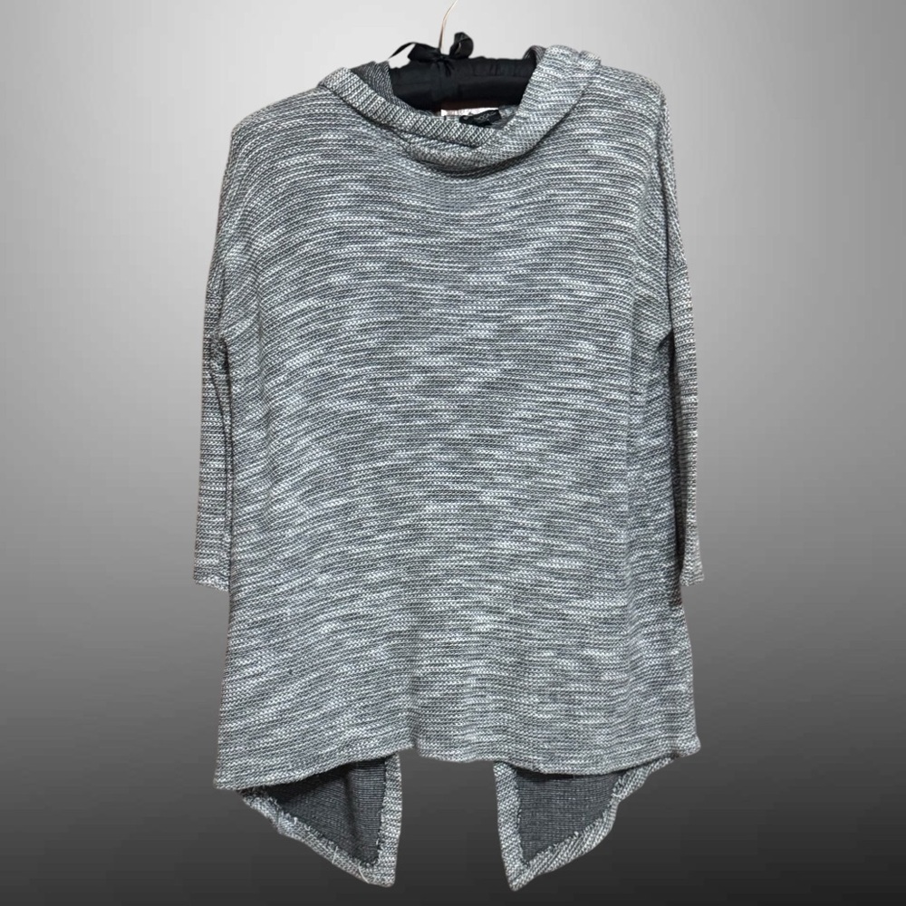 BEYOND YOGA SPLIT BACK HOODIE SIZE SMALL